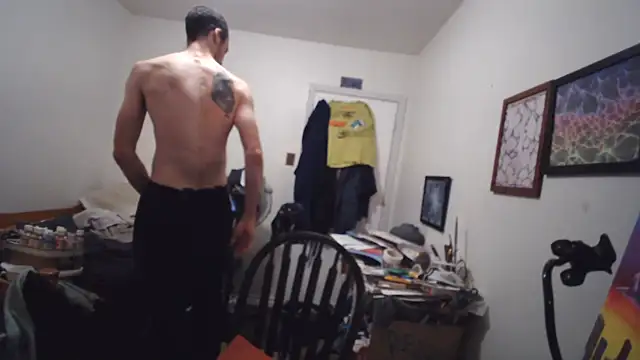 JohnnyMoves' Webcam Show