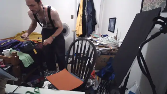 JohnnyMoves 在線直播表演