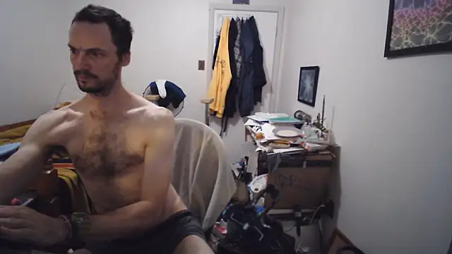 JohnnyMoves webkamerás műsora