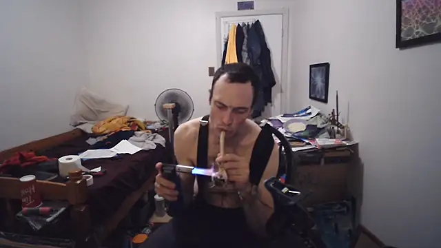 JohnnyMoves – webcam-show