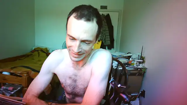 JohnnyMoves: вебкам-шоу