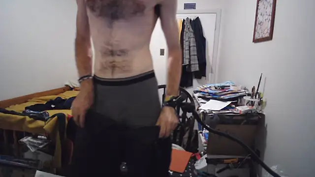 JohnnyMoves Show in webcam