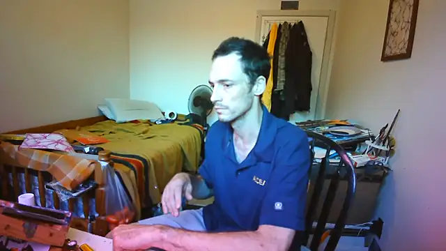 הופעת וובקאם של JohnnyMoves