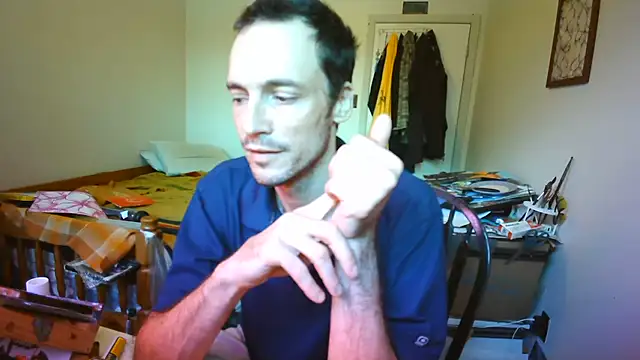 JohnnyMoves' Webcam Show