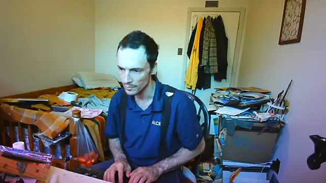JohnnyMoves Шоу с уебкамера