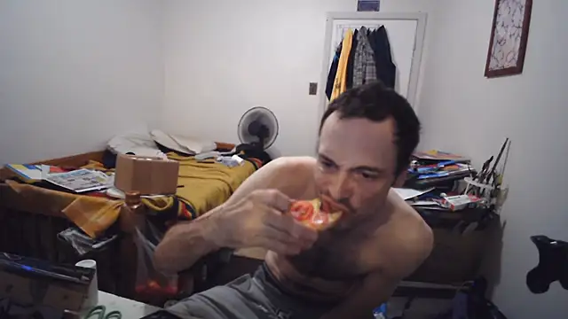 JohnnyMoves' Webcam Show