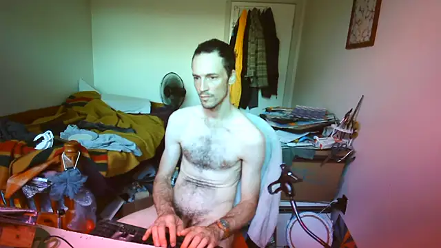 JohnnyMoves Pertunjukan Webcam