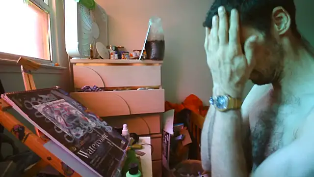 JohnnyMoves Show Webcam
