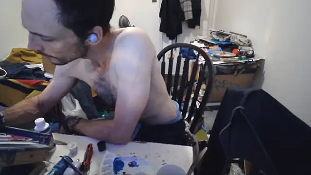 JohnnyMoves' Webcam Show