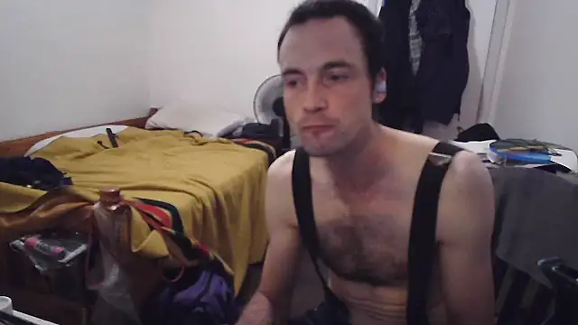 JohnnyMoves webkamerás műsora