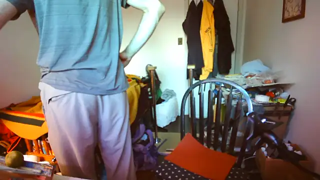 JohnnyMoves Webcam Show