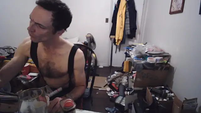 JohnnyMoves' Webcam Show