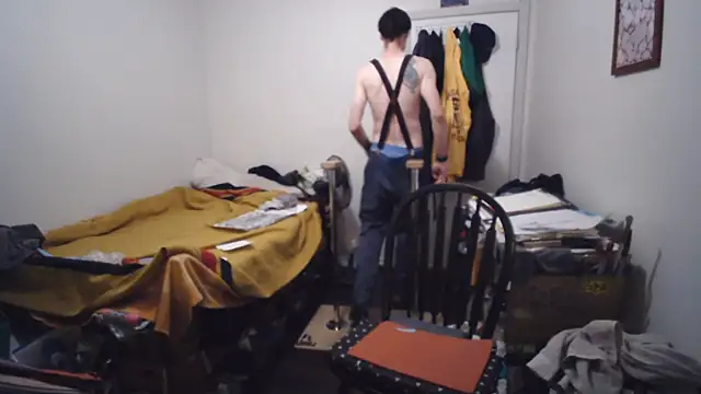 JohnnyMoves' Webcam Show