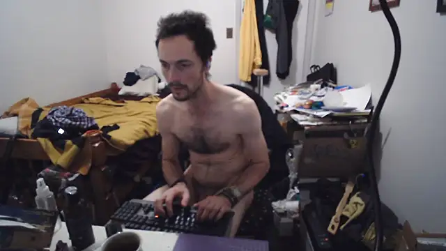 JohnnyMoves Show in webcam