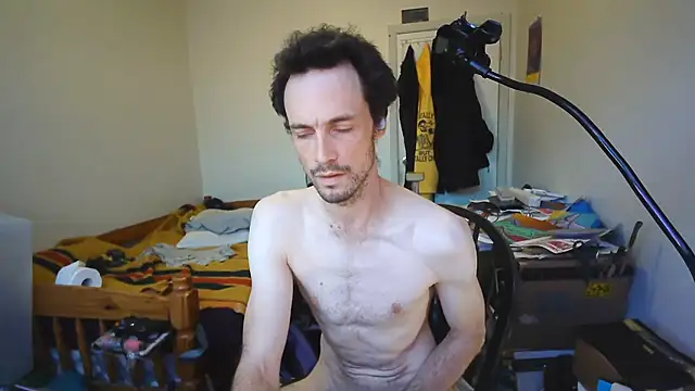 JohnnyMoves Show in webcam