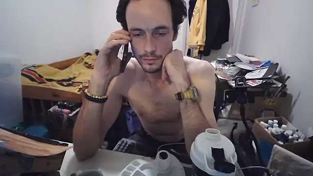 הופעת וובקאם של JohnnyMoves
