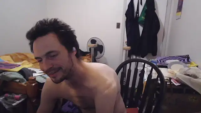 JohnnyMoves webkamerás műsora