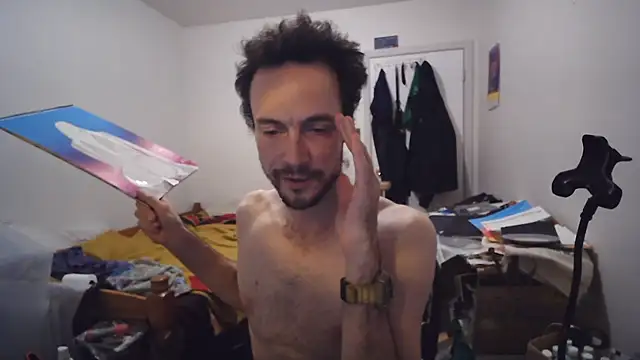 JohnnyMoves: διαδικτυακό σόου στην κάμερα