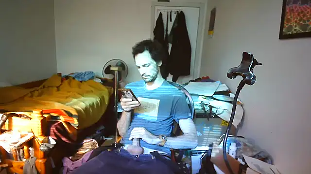 JohnnyMoves' Webcam Show