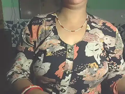 Sexy_Khwahish's Webcam Show