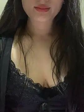 Yaseminn 라이브 XXX 채팅