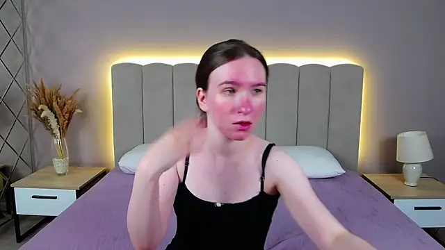 Chat +18 de MarliinNova ao vivo
