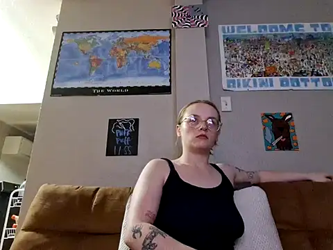 skyerose11's Webcam Show