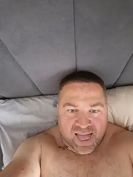 Anatolii_77's Webcam Show