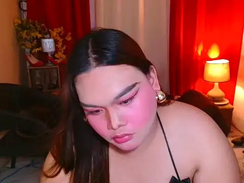 MargaretLim Show in webcam