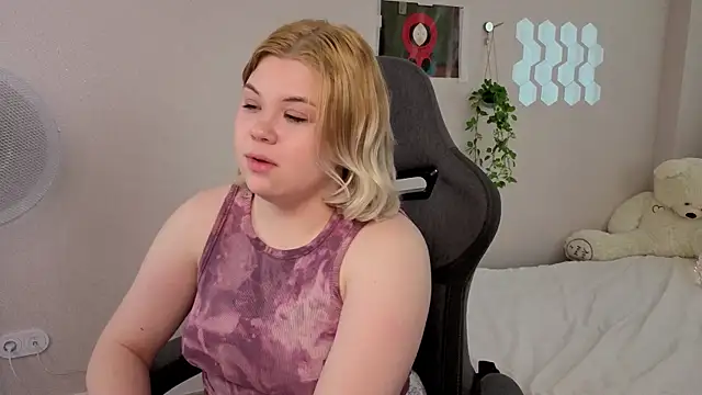 Kristen_Gibbs' Live XXX Chat