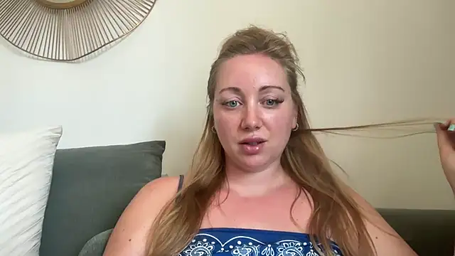 arielsweetieee 在線直播表演