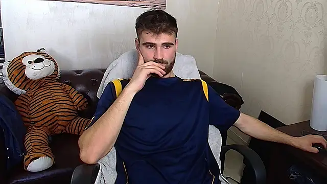 KyloEast Show Webcam