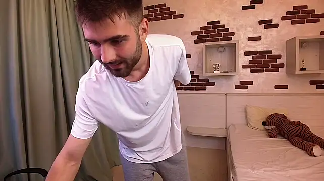 KyloEast Webcamshow