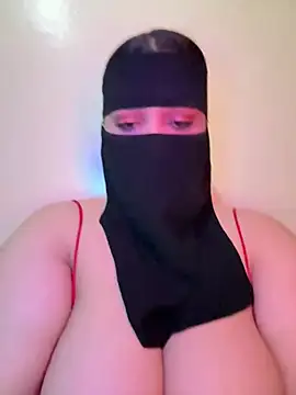Pokazy przed kamerką – Zineb-bitch