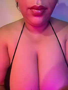 Show Webcam de Zineb-bitch