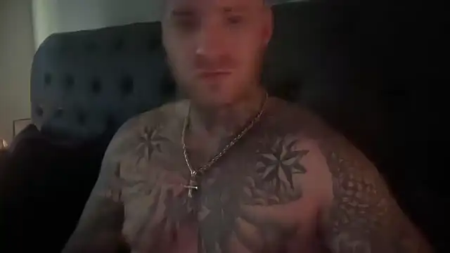 platinum_status Webcam show