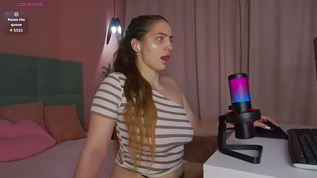 ReneeBlair – webcam-show