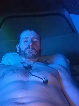 dtonedhard77 Show in webcam
