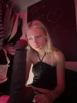 Spoilmedaddy732's Webcam Show