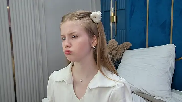 LilianHowards' Webcam Show