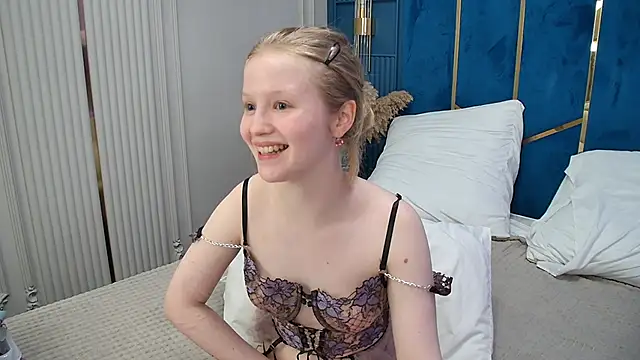 LilianHowards Adlı Modelin Canlı XXX Sohbeti