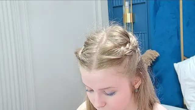 LilianHowards Live XXX-chat