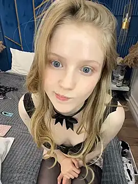LilianHowards' Webcam Show