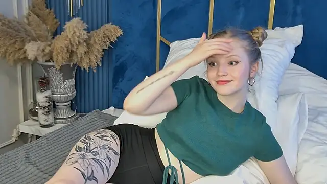 Chat +18 de LilianHowards ao vivo
