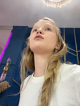 Show de LilianHowards na webcam