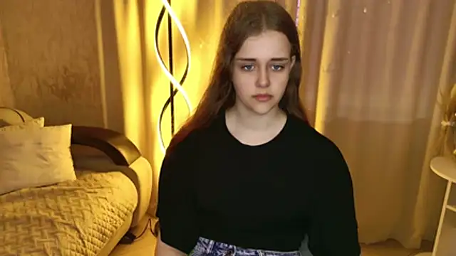 LilaClever Chat XXX live