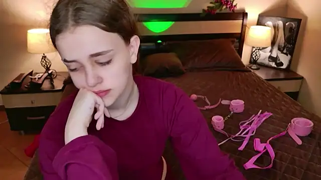 LilaClever Chat XXX in diretta