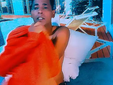 IndianHunk01 – webcam-show