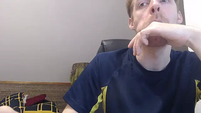 Milkyman7 Show in webcam