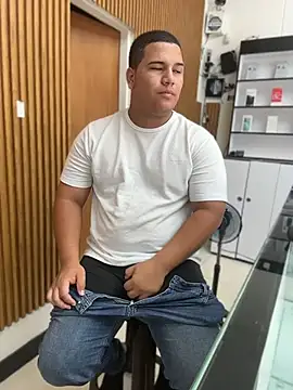 Patricio_02 Webcam-Show